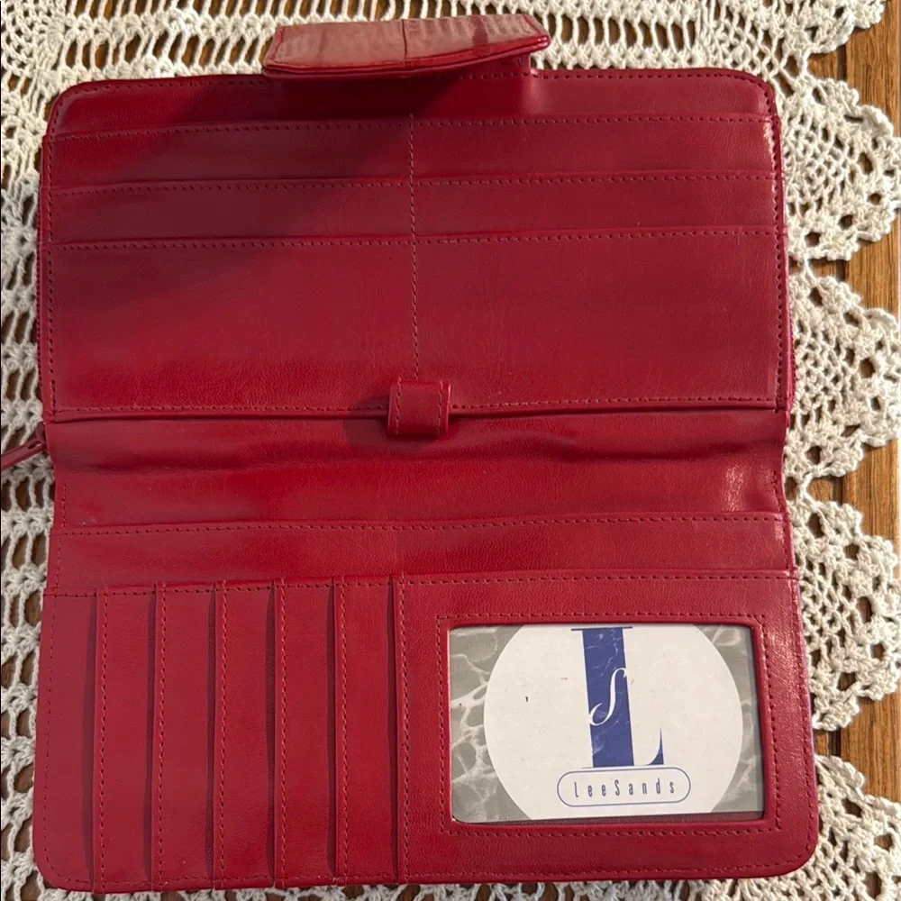 Lee Sands Red Women's Wallet - Picture 3 of 5